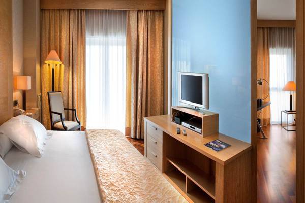Presidential suite Hotel SH Valencia Palace