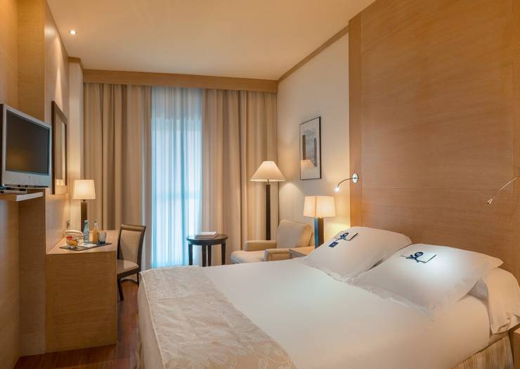 Habitación superior con vistas Hotel SH Valencia Palace Habitación superior con vistas Hotel SH Valencia Palace