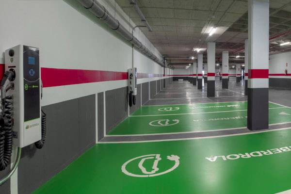 PARKING Hotel SH Valencia Palace PARKING Hotel SH Valencia Palace