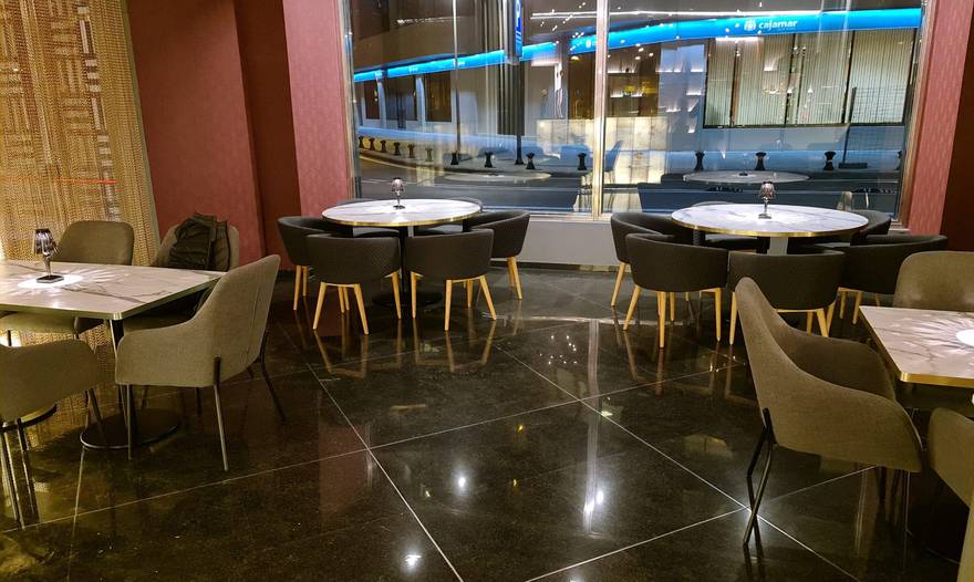 Gold gastrobar Hotel SH Valencia Palace Gold gastrobar Hotel SH Valencia Palace