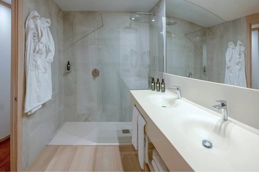 Superior room Hotel SH Valencia Palace