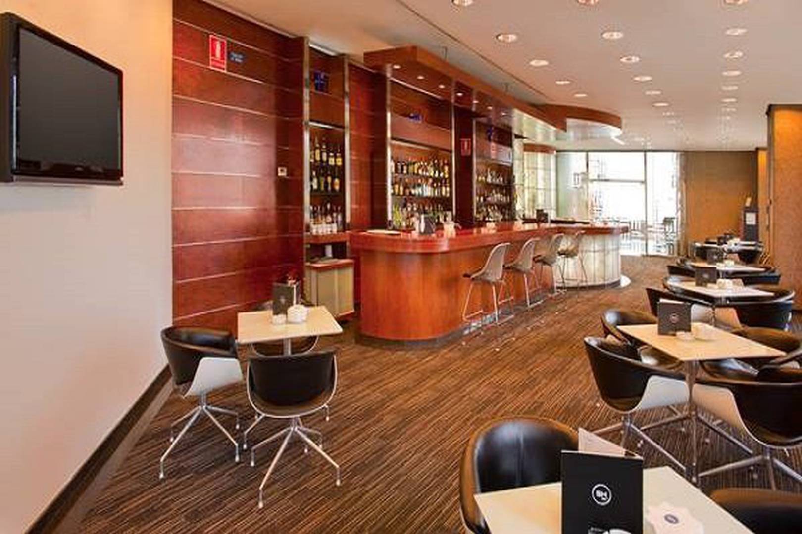 Lobby bar Hotel SH Valencia Palace Lobby bar Hotel SH Valencia Palace