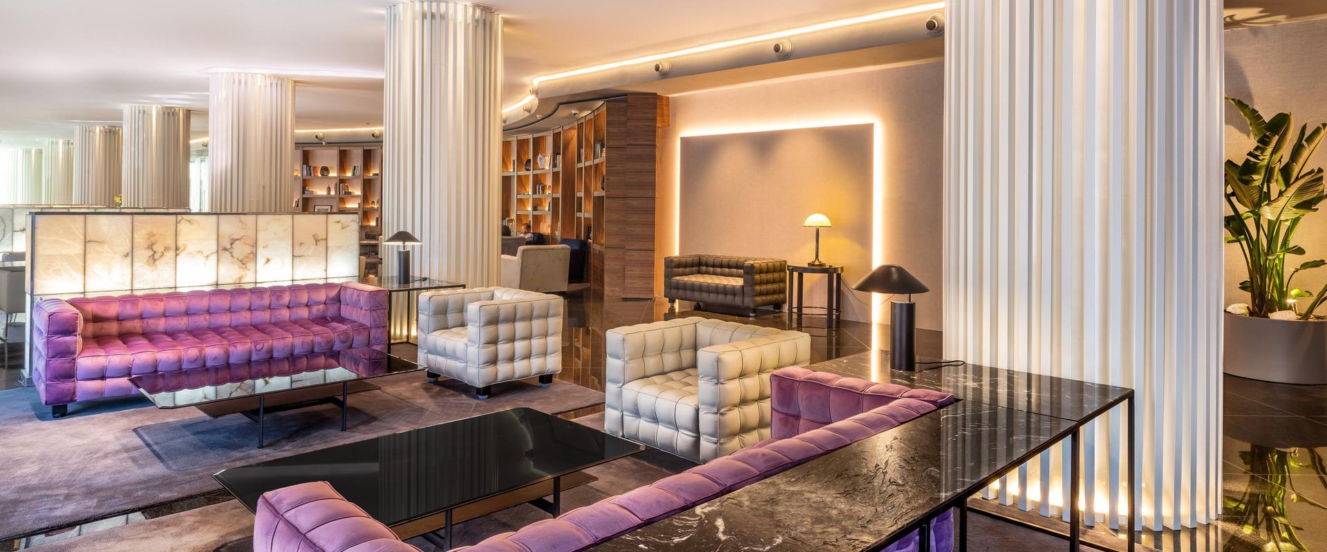 Hotel SH Valencia Palace  Hotel SH Valencia Palace