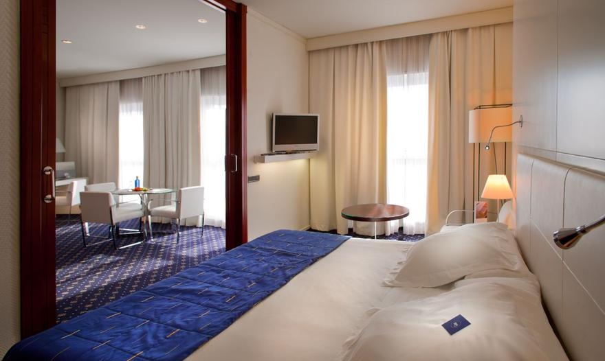 Junior suite Hotel SH Valencia Palace Junior suite Hotel SH Valencia Palace