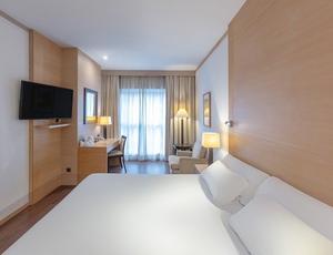 Habitación superior Hotel SH Valencia Palace Habitación superior Hotel SH Valencia Palace